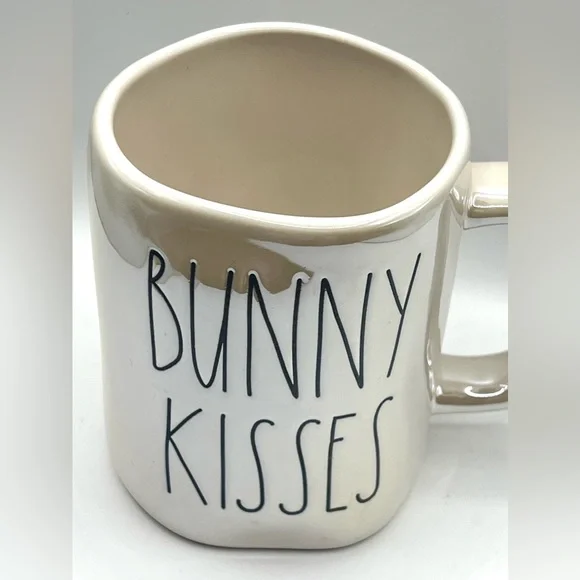 Rae Dunn by Magenta BUNNY KISSES Pearl Coffee Mug NWOT - Picture 5 of 7